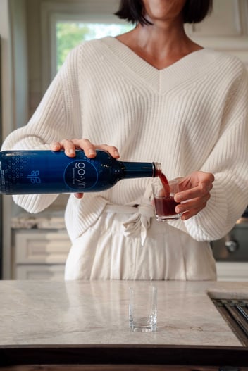 livepure GoYin wellness drink with herbs and fruits, inspired by Traditional Chinese Medicine, supports stress relief and energy. Vegan and vitamin-rich.
